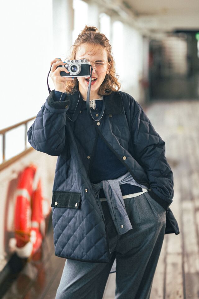 LOOK 01